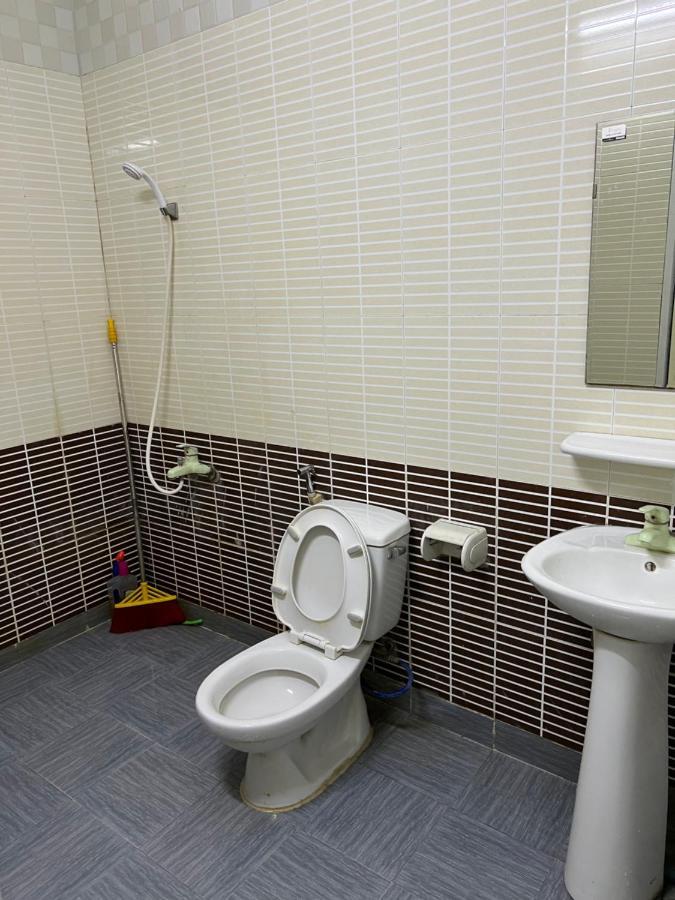 Anh Dao Hotel Hai Phong Bagian luar foto